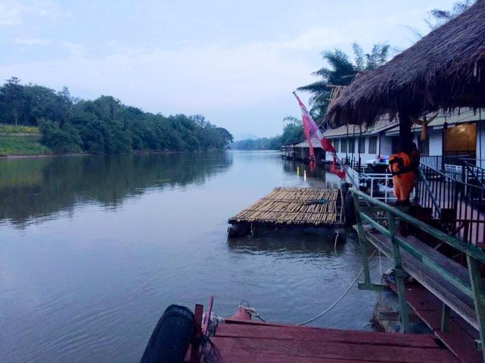 Appartamento แพแหม่มทัวร์ Ban Huai Maenam Noi Esterno foto